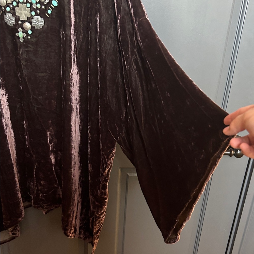Double D Ranch Velvet Tunic Top in Deep Brown - Picture 5 of 6